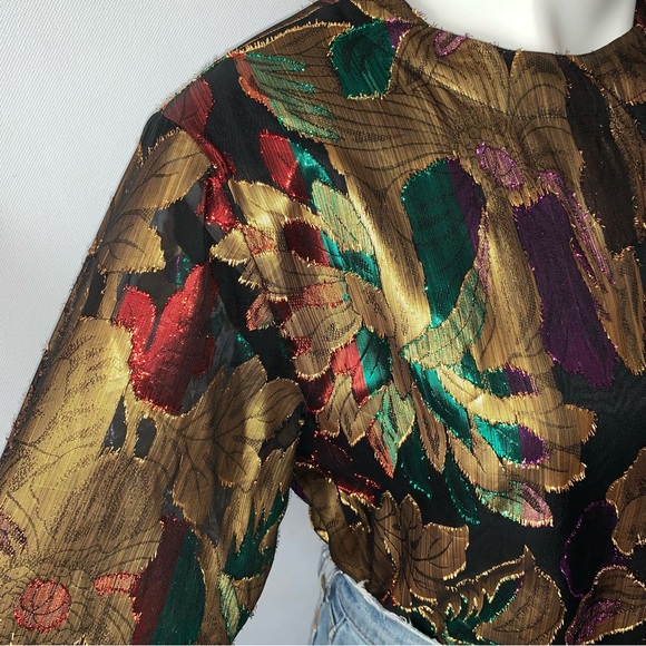 v i n t a g e :: Floral Golden Glam Metallic Sheer Blouse - Picture 3 of 10